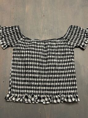 Motel Daisy Duke Festival vibe top
Great condition